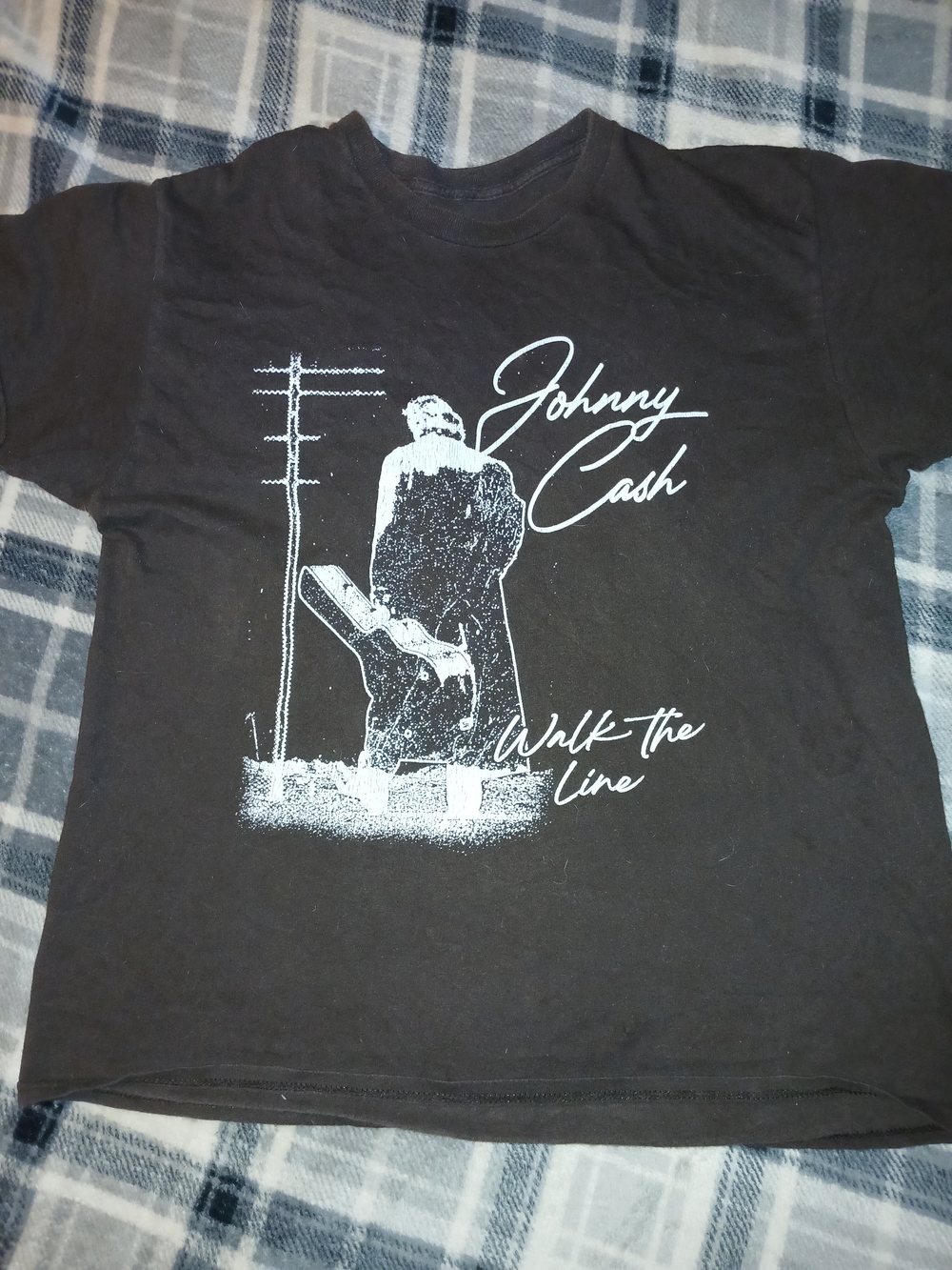 Ash Black Johnny Cash "Walk the Line" Graphic Tee